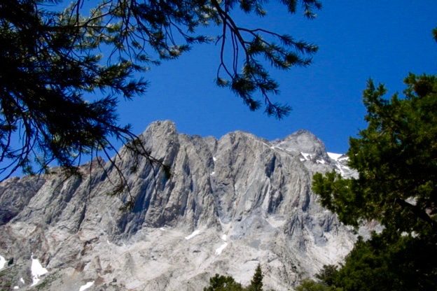 Sierra Crags